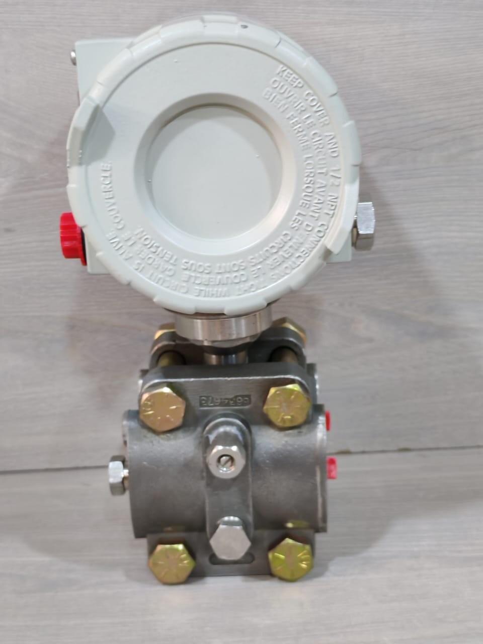 Bailey BC2421511 Bailey BC2421511 Differential Pressure Transmitter 3600 PSI 5