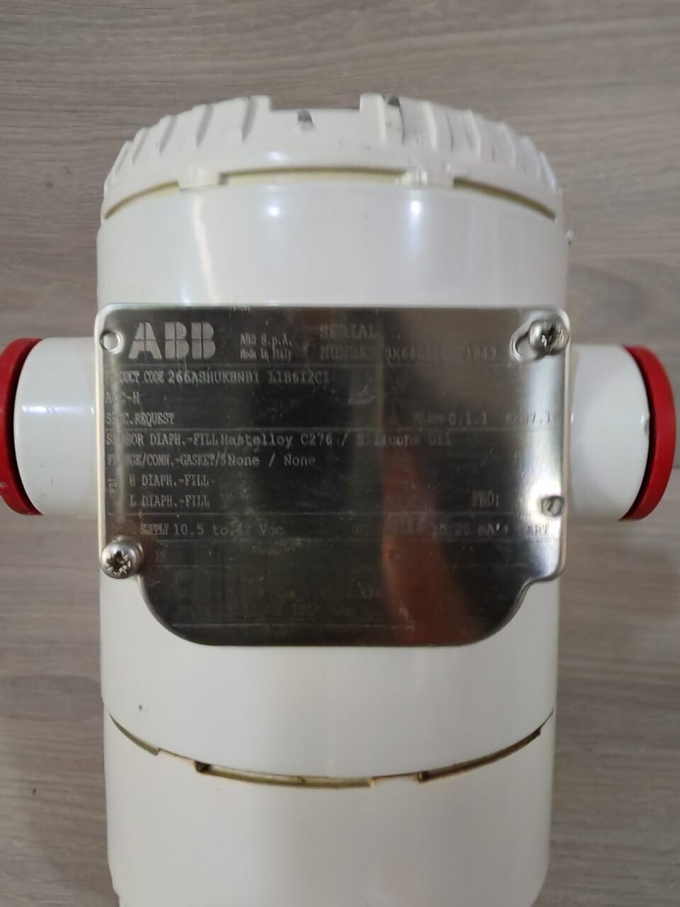 ABB MD-07 ABB 266ASHUKBNB1 L1B6I2C1 PRESSURE TRANSMITTERS 2600T SERIES MD: 07.14 5