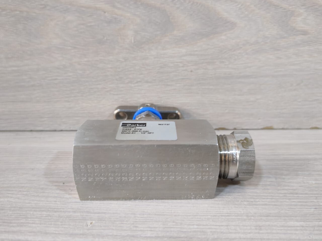 Parker HNVS8FF PARKER HNVS8FF NEEDLE PATTERN AND HAND VALVES 9