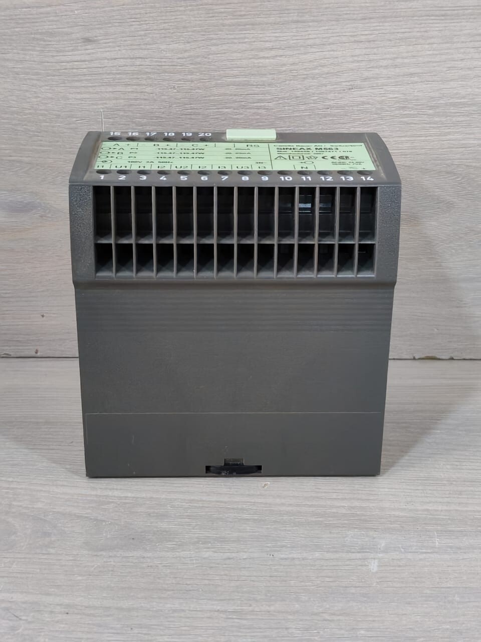 Camille Bauer M563 CAMILLE BAUER SINEAX M563 146458 / 1097471 /018 PROGRAMMABLE MULTI TRANSDUCER 10