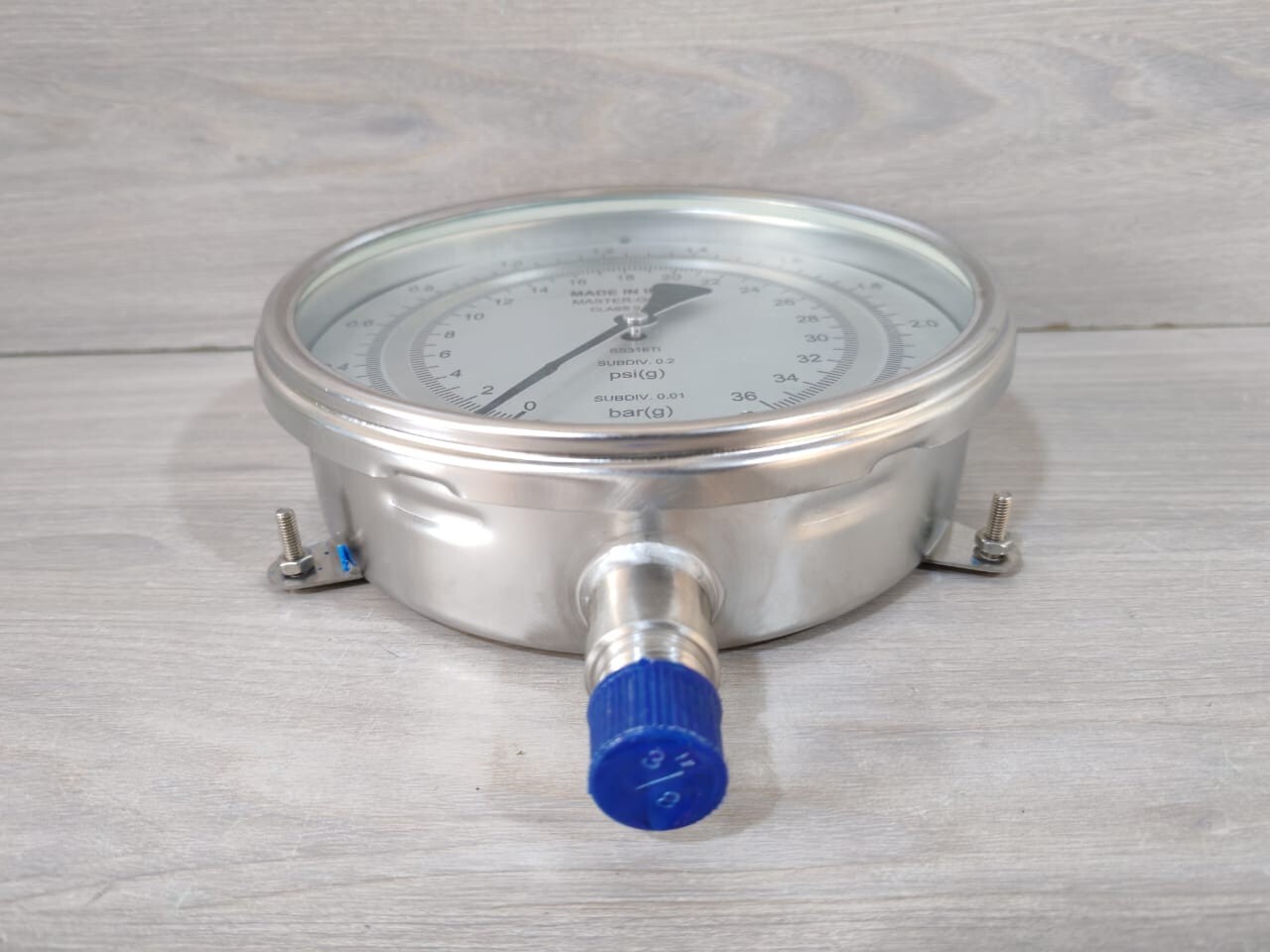 GENERAL INSTRUMENTS EGEBPG-00249 GENERAL INSTRUMENTS MPG-S MASTER-GAUGE 0-2.5 BAR(G) EGEBPG-00249 4