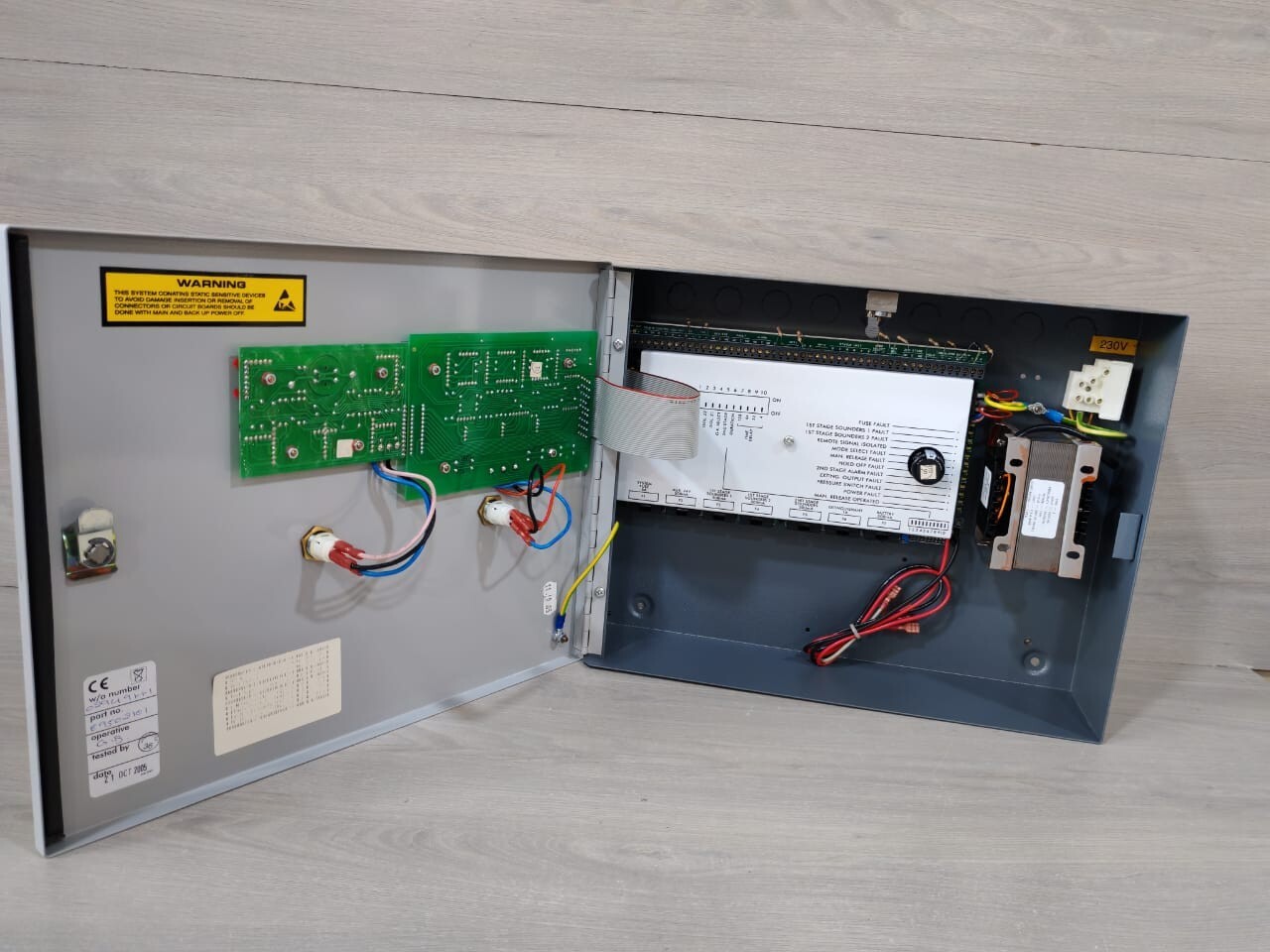 Kentec E9502101 Kentec K2.01 Extinguishant Control Panel P/n: E9502101 8