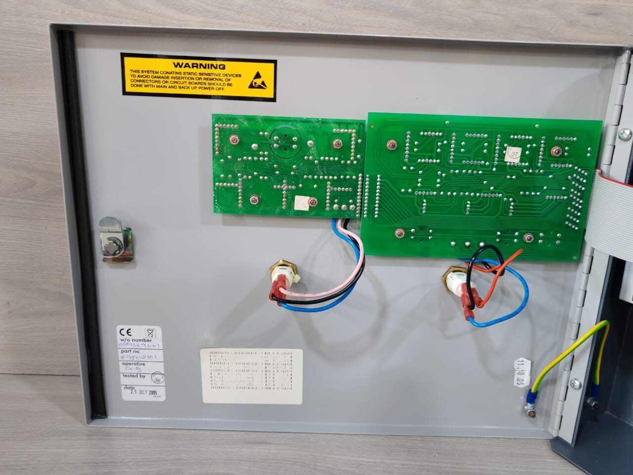 Kentec E9502101 Kentec K2.01 Extinguishant Control Panel P/n: E9502101 10