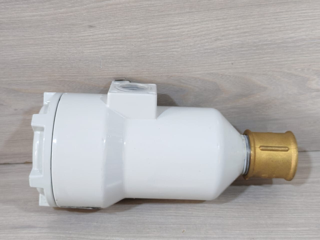 FORNEY UR-500-2010-EX-D FORNEY UR-500-2010-EX-D FLAME SCANNER 4