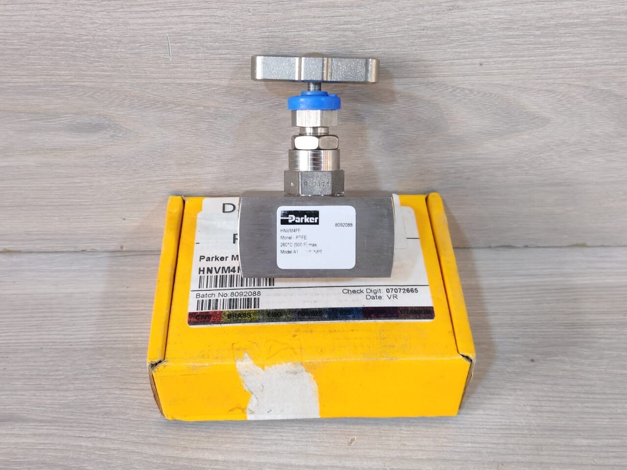 PARKER HNVM4FF BS NEEDLE VALVE -MONEL