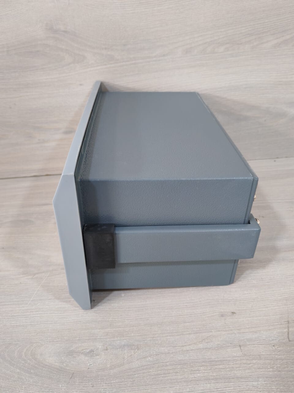 ASHIDA AM-411-06-01-27-01-00-02 ASHIDA ADR241S-AM-411-06-01-27-01-00-02 NUMERICAL SELF POWERED PROTECTION RELAY 4