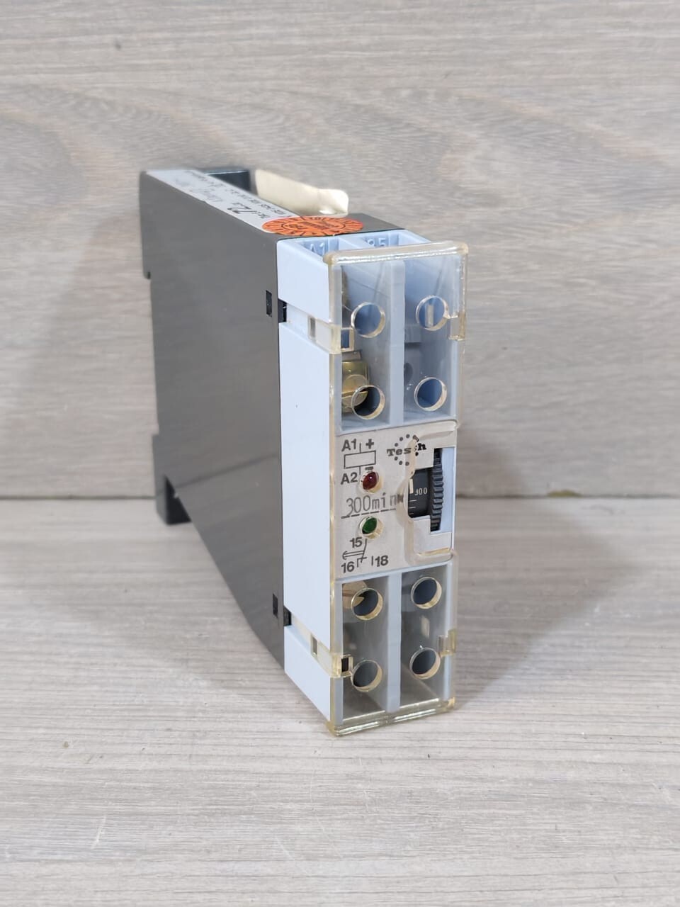 TESCH E72.3X TESCH E72.3X 5945B220172 TIMING RELAY 3