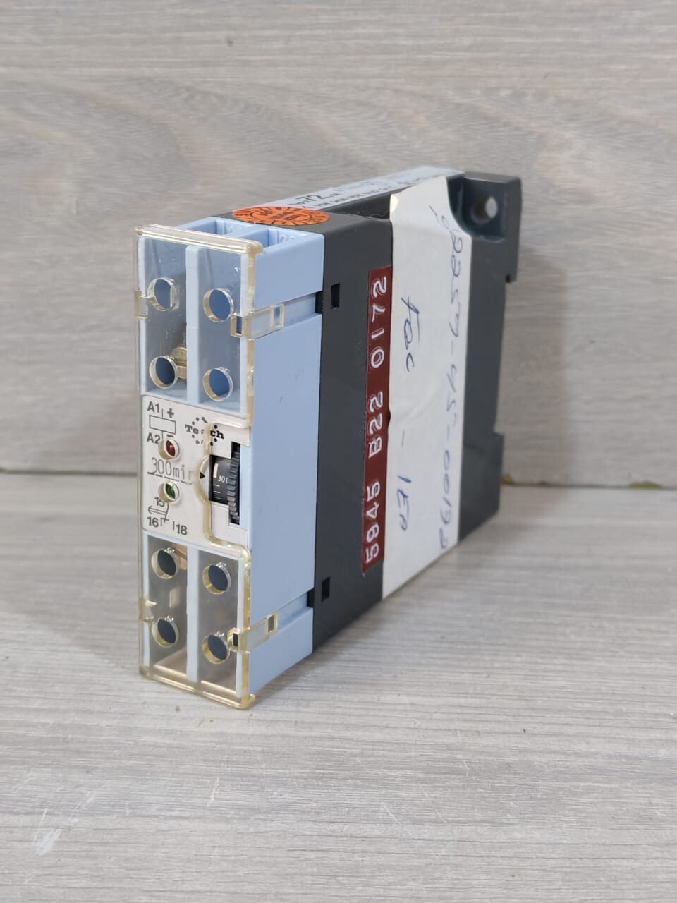 TESCH E72.3X TESCH E72.3X 5945B220172 TIMING RELAY 4