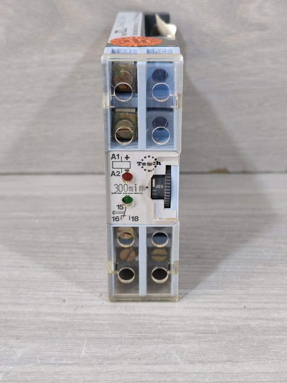 TESCH E72.3X 5945B220172 TIMING RELAY