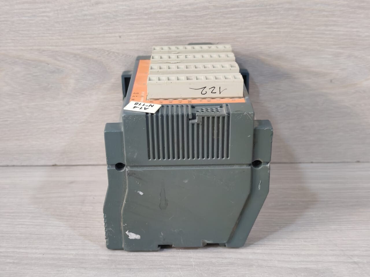 GANTNER INSTRUMENTS E.BLOXX A1-4 GANTNER INSTRUMENTS E.BLOXX A1-4 ANALOG PLC 6