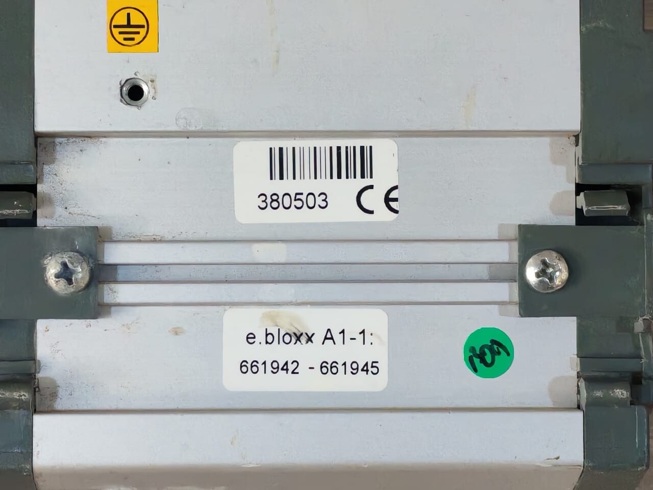 GANTNER INSTRUMENTS E.BLOXX A1-4 GANTNER INSTRUMENTS E.BLOXX A1-4 ANALOG PLC 9
