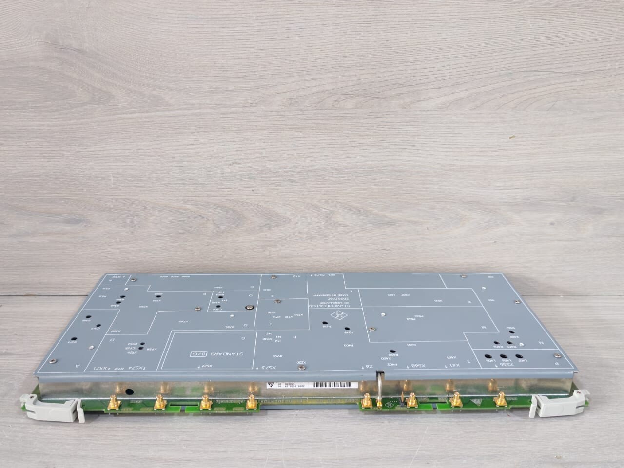 Rohde & Schwarz 2008.0160 ROHDE & SCHWARZ 2008.0160 BT-MODULATOR/VC MODULATOR 7