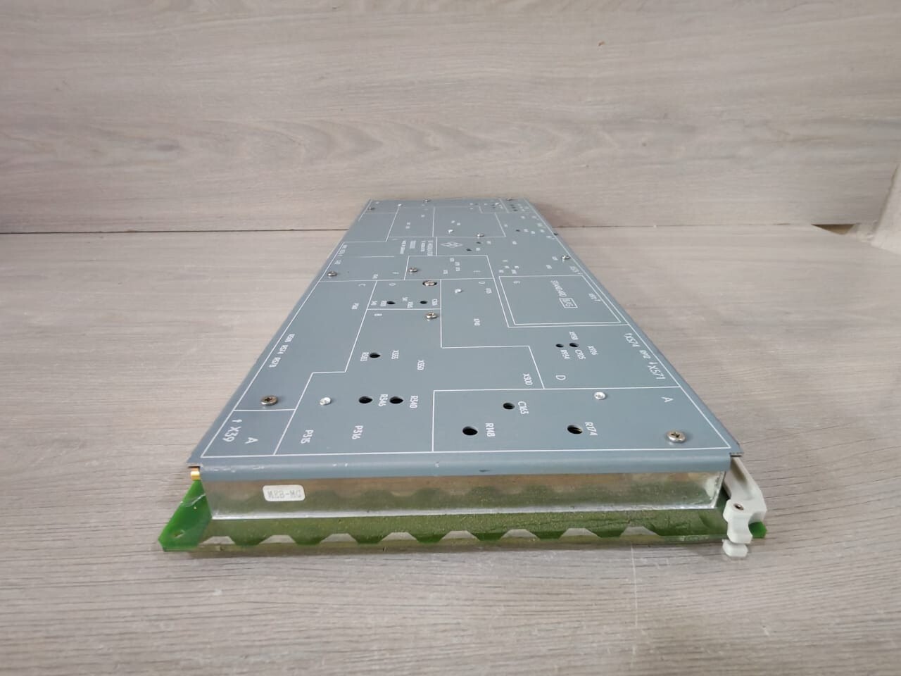 Rohde & Schwarz 2008.0160 ROHDE & SCHWARZ 2008.0160 BT-MODULATOR/VC MODULATOR 8