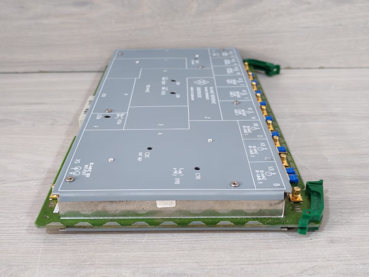 Rohde & Schwarz 2008.0060.02 ROHDE & SCHWARZ 10-MHZ REFERENZ 2008.0060.02 8