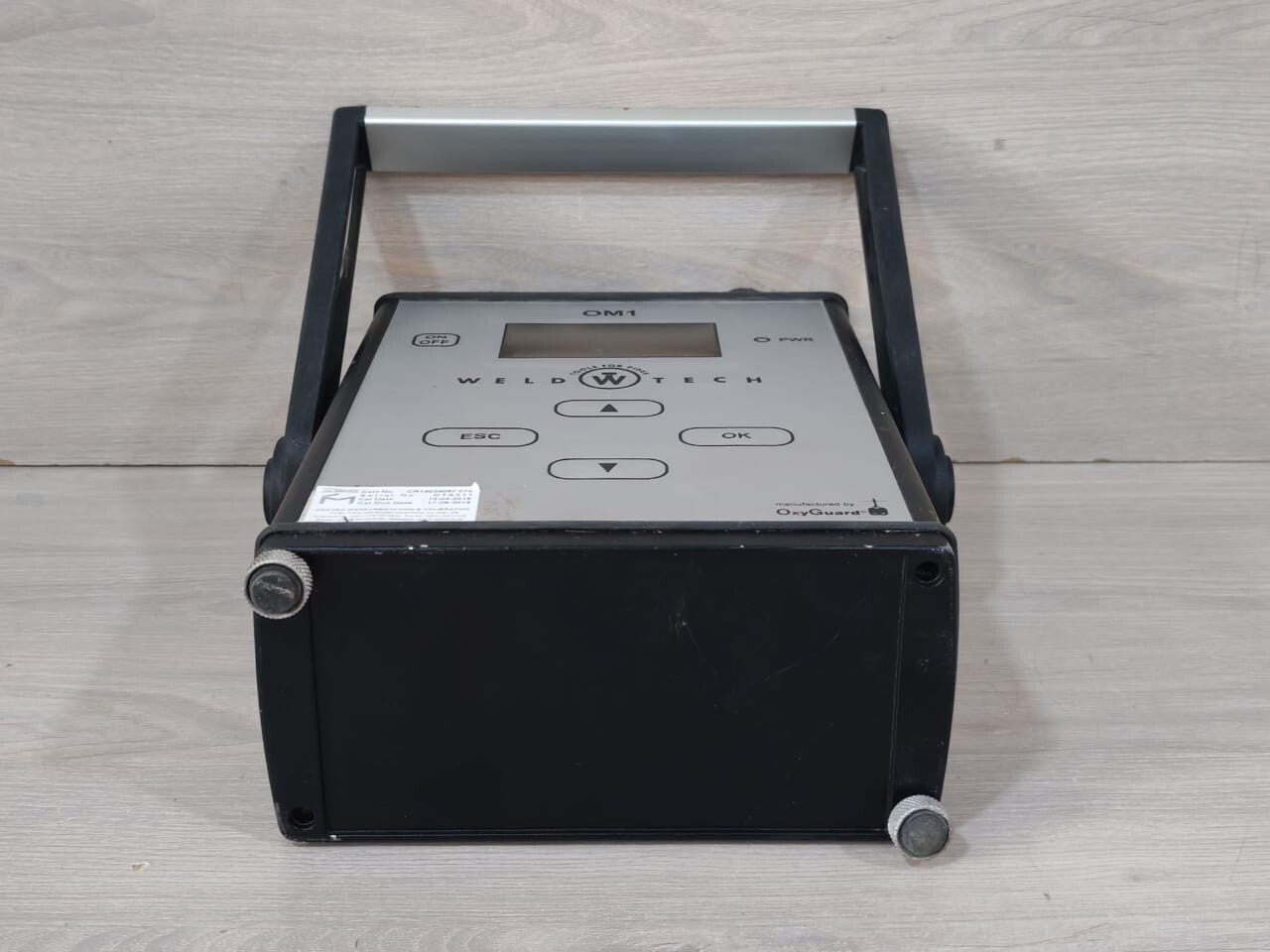 WELD TECH OXYGUARD WELD TECH OXYGUARD OM1 WELD TECH OXYGUARD OM1 OXYGEN TRACE ANALYSER - NEED CHANGE BATTERY 5