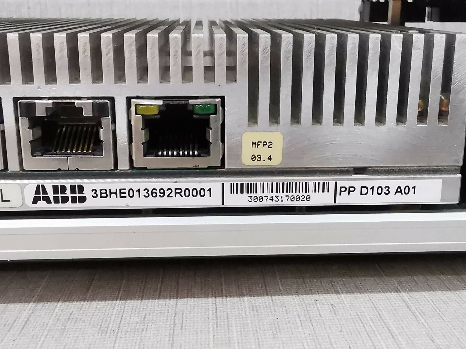 ABB 3BHE013692R0001 ABB AC 800PEC / PP D113 Process control module 3BHE013692R0001 3