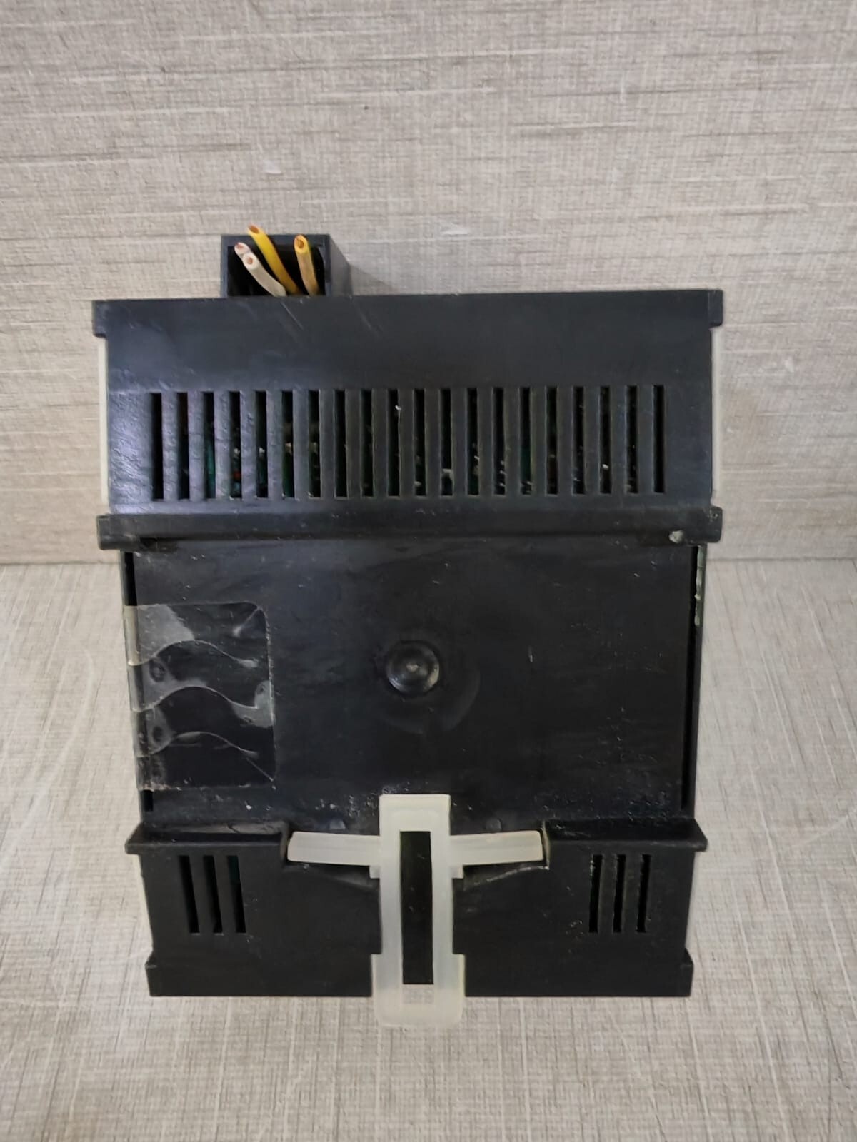 Merten 649350 MERTEN 649350 Universal Dimming Actuator 9
