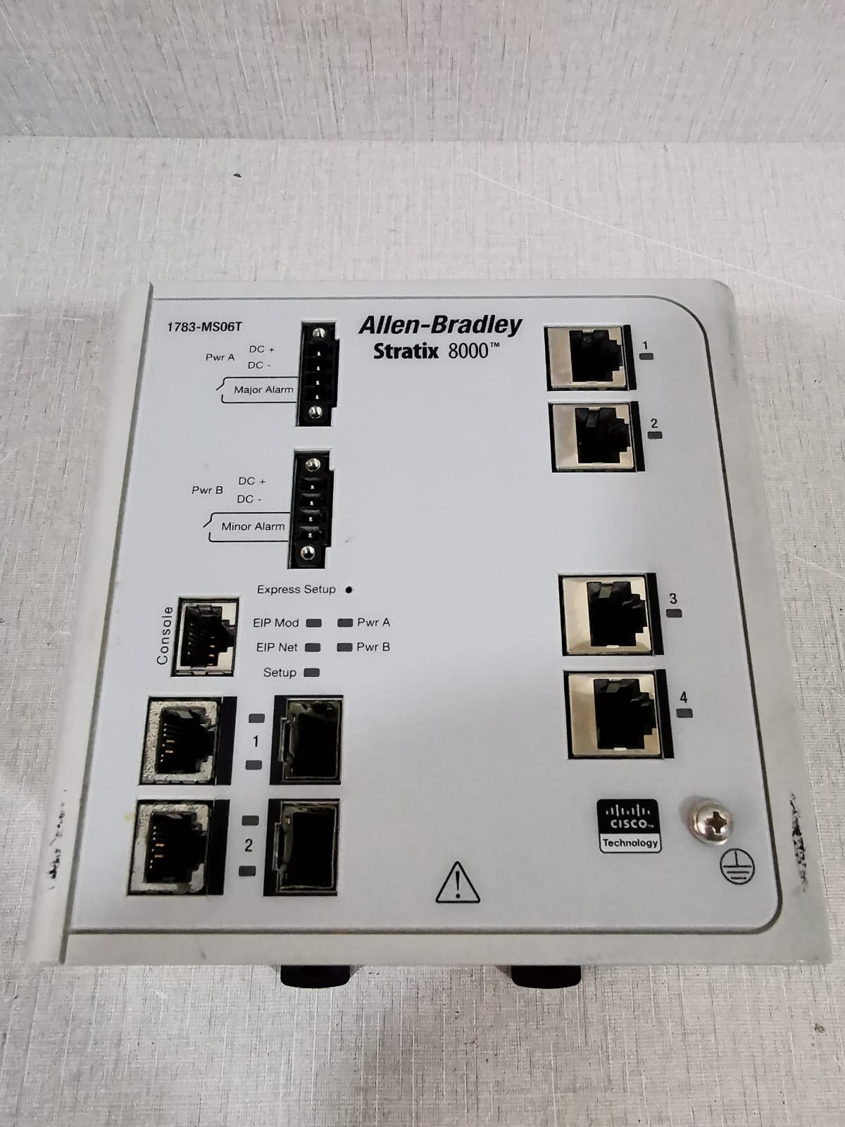 Allen Bradley 1783-MS06T / PN-16205 Allen Bradley STRATIX 8000 Ethernet Managed Switch 1783-MS06T / PN-16205 2