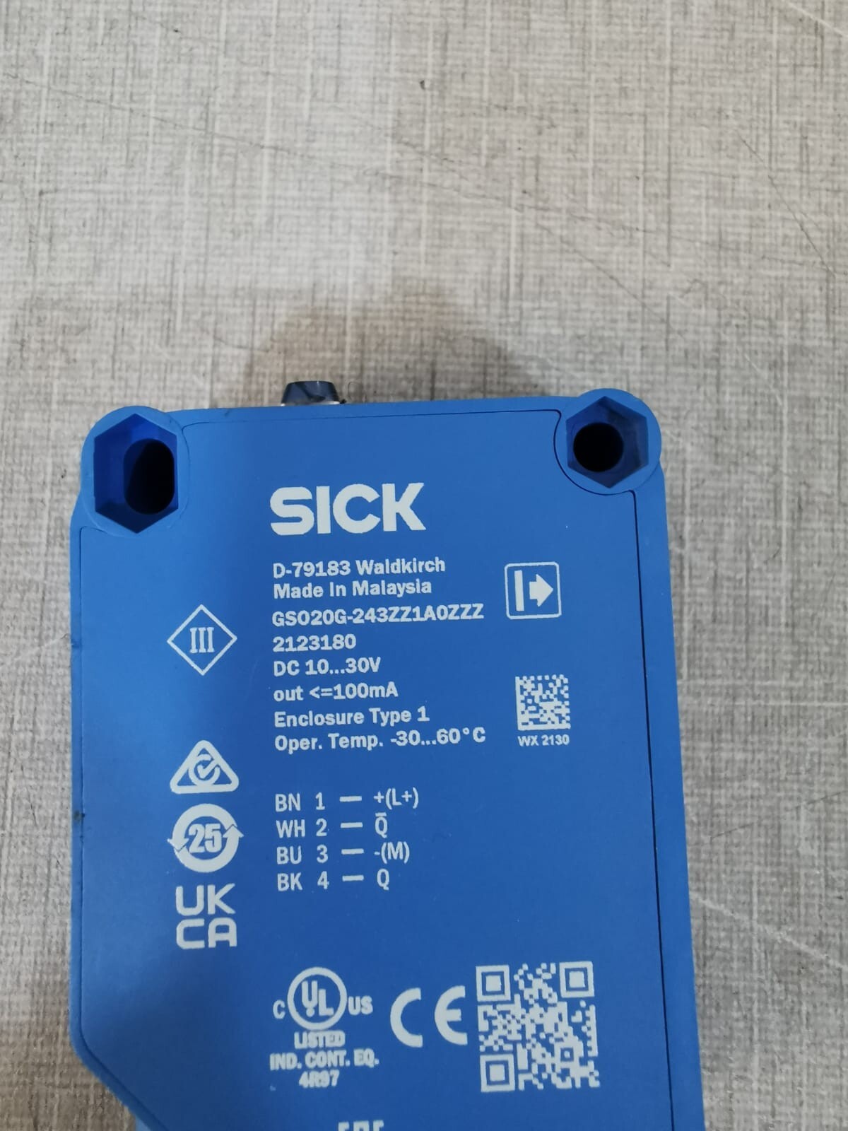 SICK GS020G-243ZZ1A0ZZZ SICK D-79183 Waldkirch Photoelectric Sensor GS020G-243ZZ1A0ZZZ 3