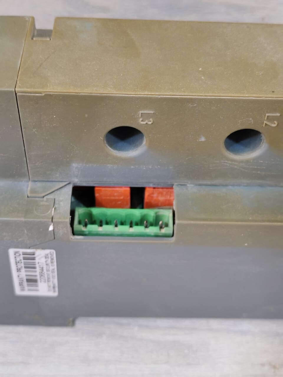 ABB MCU2A02V2-4 1SCA022657R9090 ABB INSUM MCU2 MCU2A02V2-4 1SCA022657R9090 3.0B MOTOR CONTROL UNIT- BROKEN PART 8