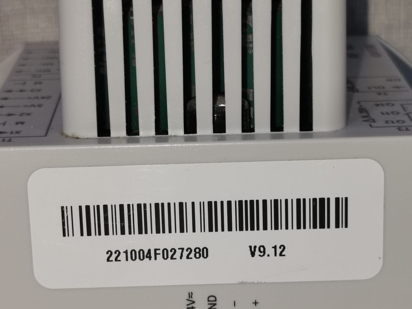 Siemens POL94U.00/STD SIEMENS POL94U.00/STD V9.12 CLIMATIX I/O EXTENSION MODULE 4