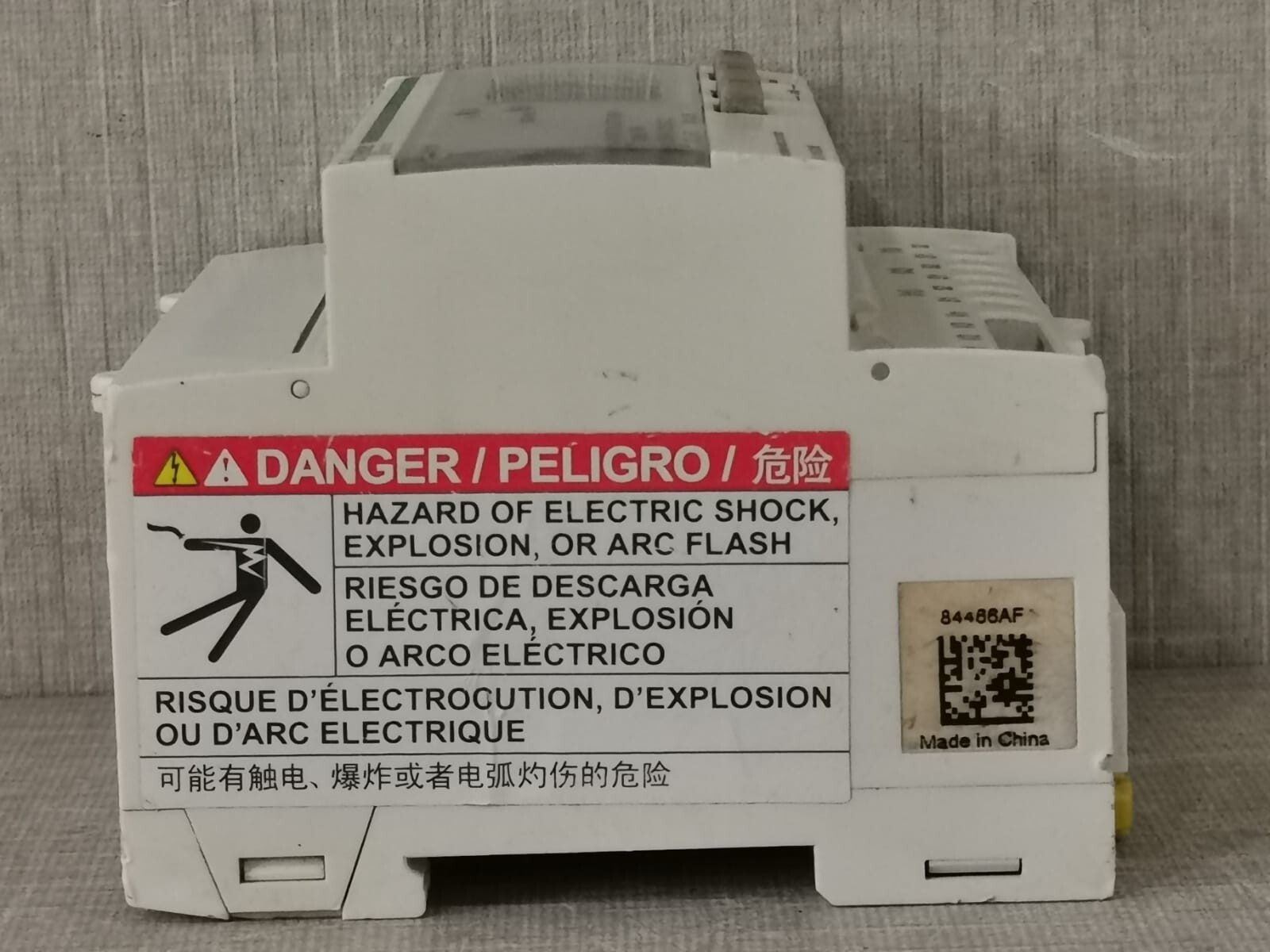 Schneider Electric A9MEM3255 SCHNEIDER ELECTRIC IEM3255/A9MEM3255 THREE PHASE ENERGY METER- WITHOUT COVER 10