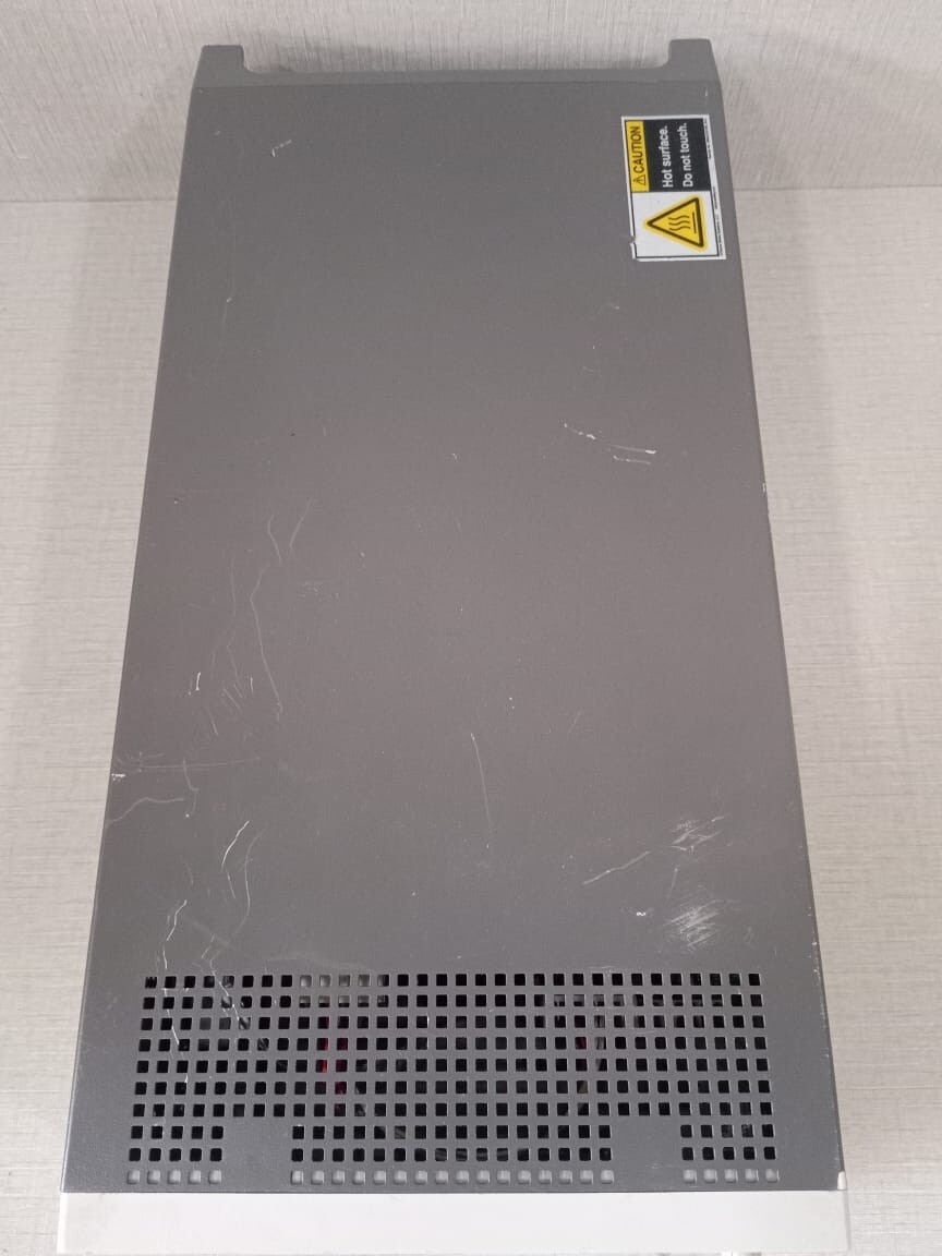 Keithley 2611B Keithley 2611B SYSTEM SOURCE METER - Missing Stand & Button 9