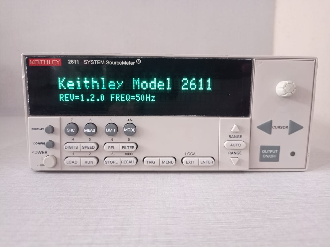 Keithley 2611 Keithley 2611 SYSTEM SOURCE METER - Missing Stand & Button 6