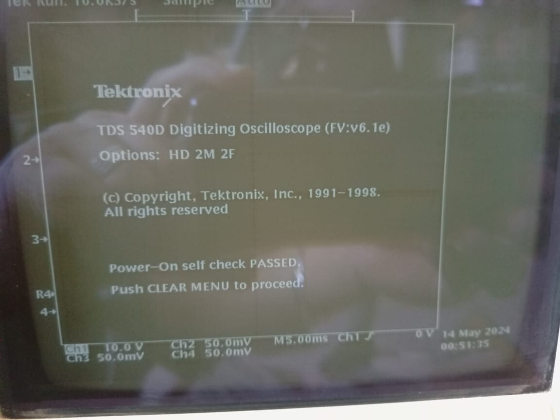 Tektronix TDS 540D TEKTRONIX TDS 540D 4 CHANNEL DIGITAL PHOSPHOR OSCILLOSCOPE 500MHz 2GS/S 4