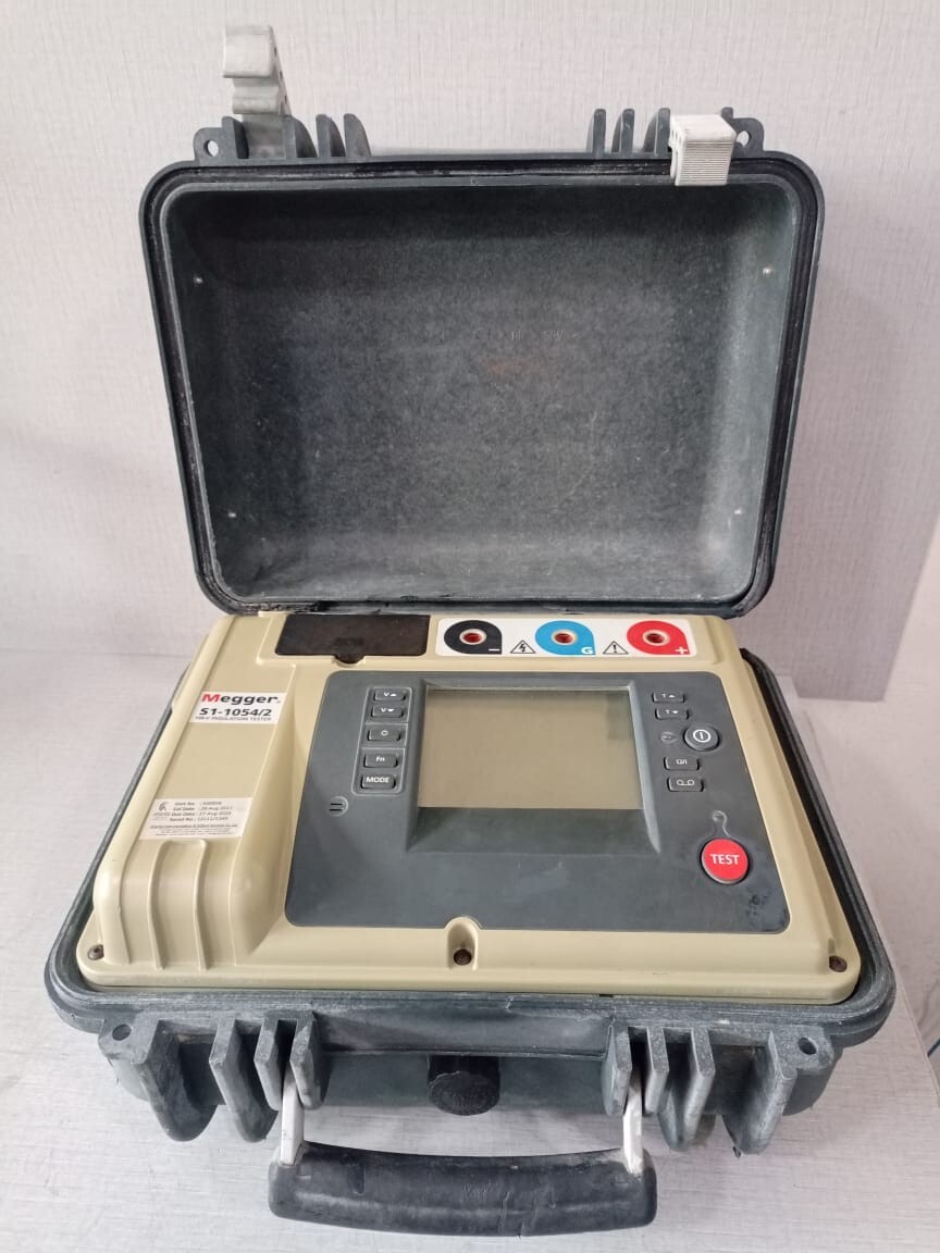Megger S1-1054/2 Megger S1-1054/2 Insulation Resistance Tester -without accessories 5