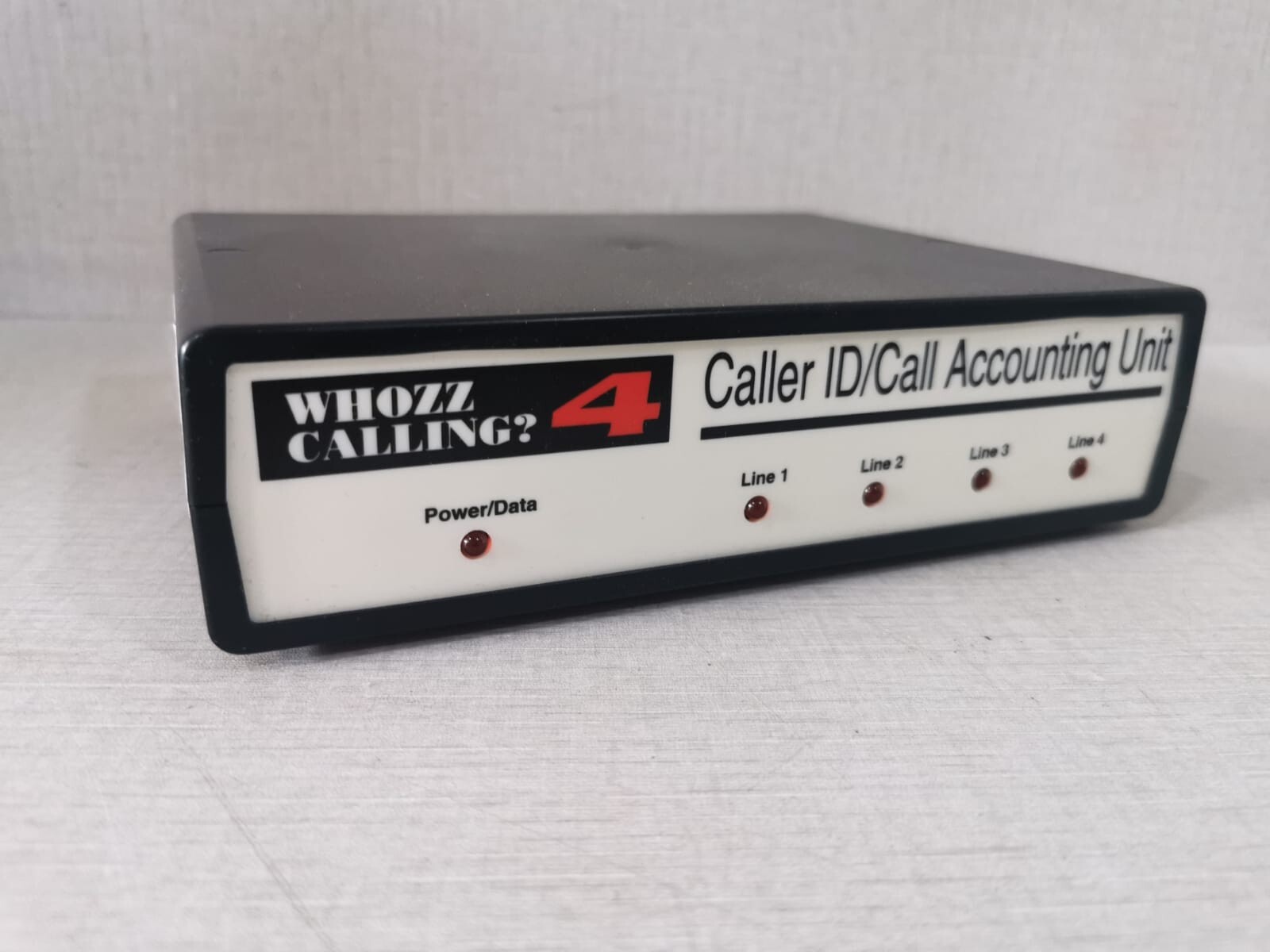 FCC PART-68 WHOZZ CALLING?4 CALLER ID/CALL ACCOUNTING UNIT COMPLIES W/ FCC PART 68.FCC 4