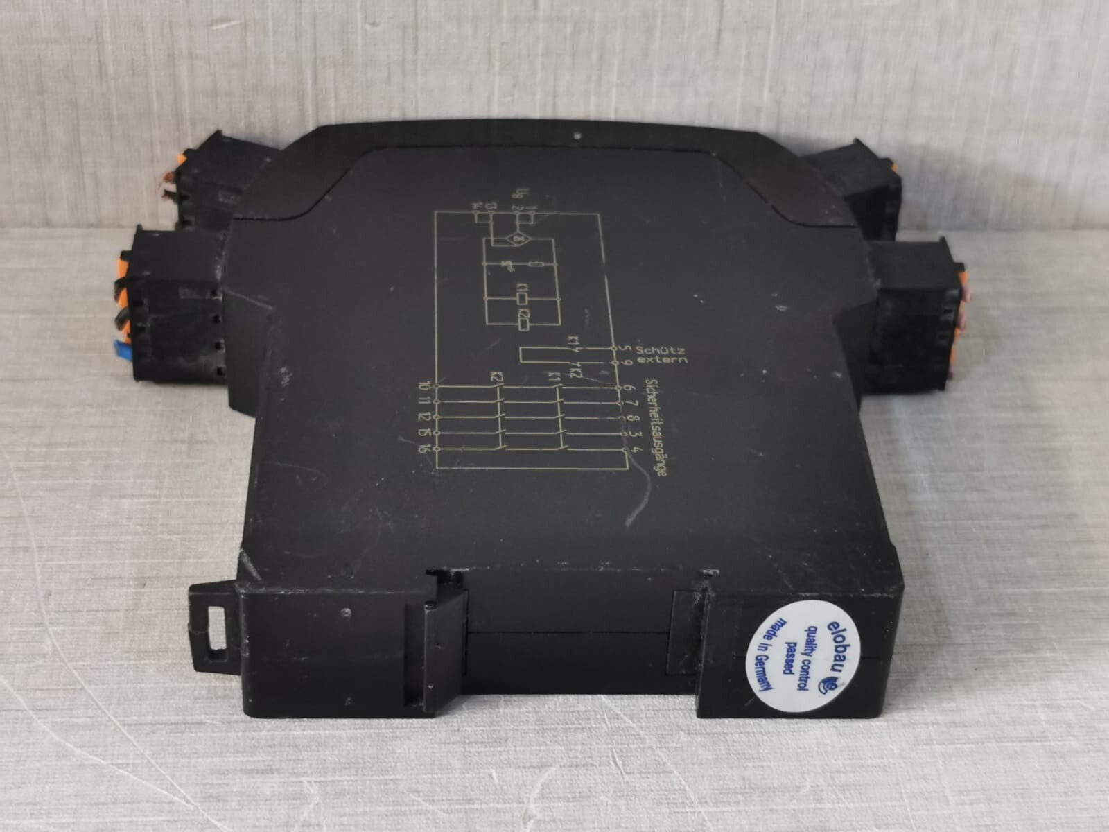 ELOBAU 470RE412 ELOBAU 470RE412 OUPTUT EXPANSION UNIT 9