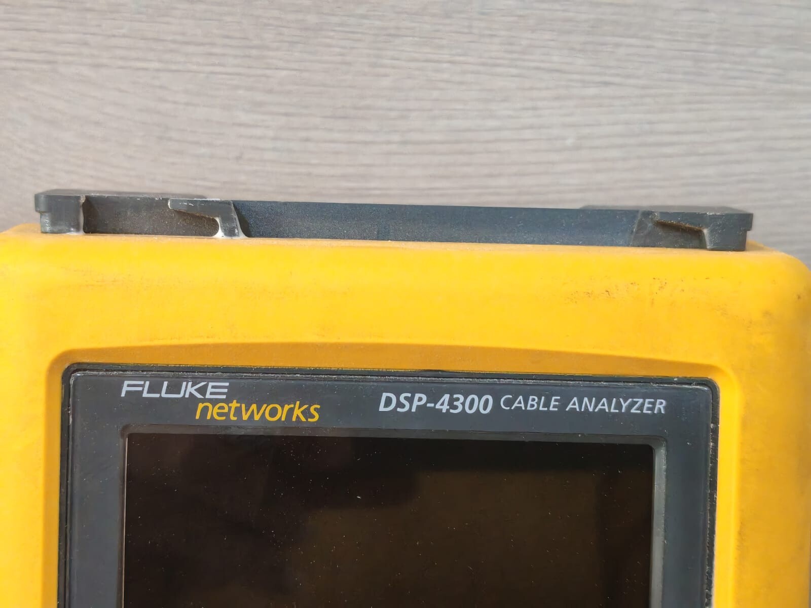 Fluke Networks DSP-4300 FLUKE NETWORKS DSP-4300 CABLE ANALYZER 2