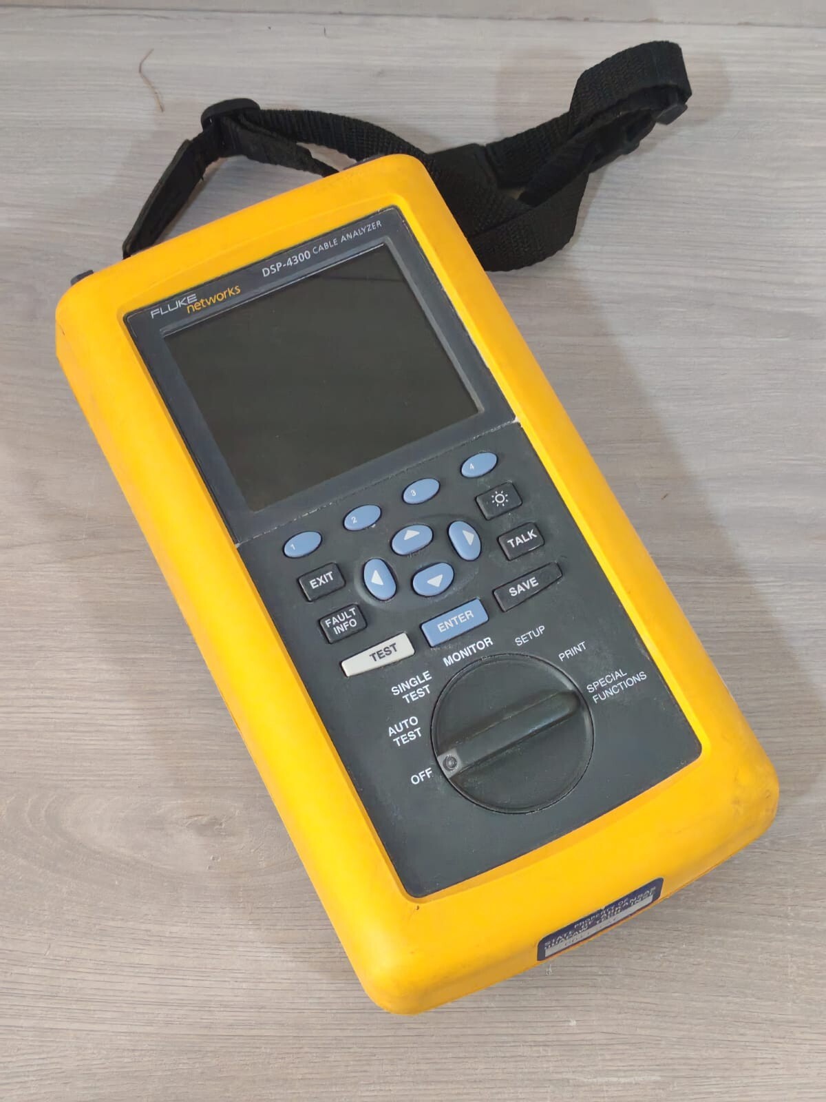 Fluke Networks DSP-4300 FLUKE NETWORKS DSP-4300 CABLE ANALYZER 4