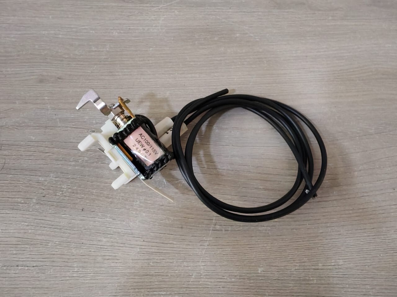 Unbranded 2H1594BADK 2H1594BADK AUXILLIARY SWITCH CIRCUIT BREAKER 3