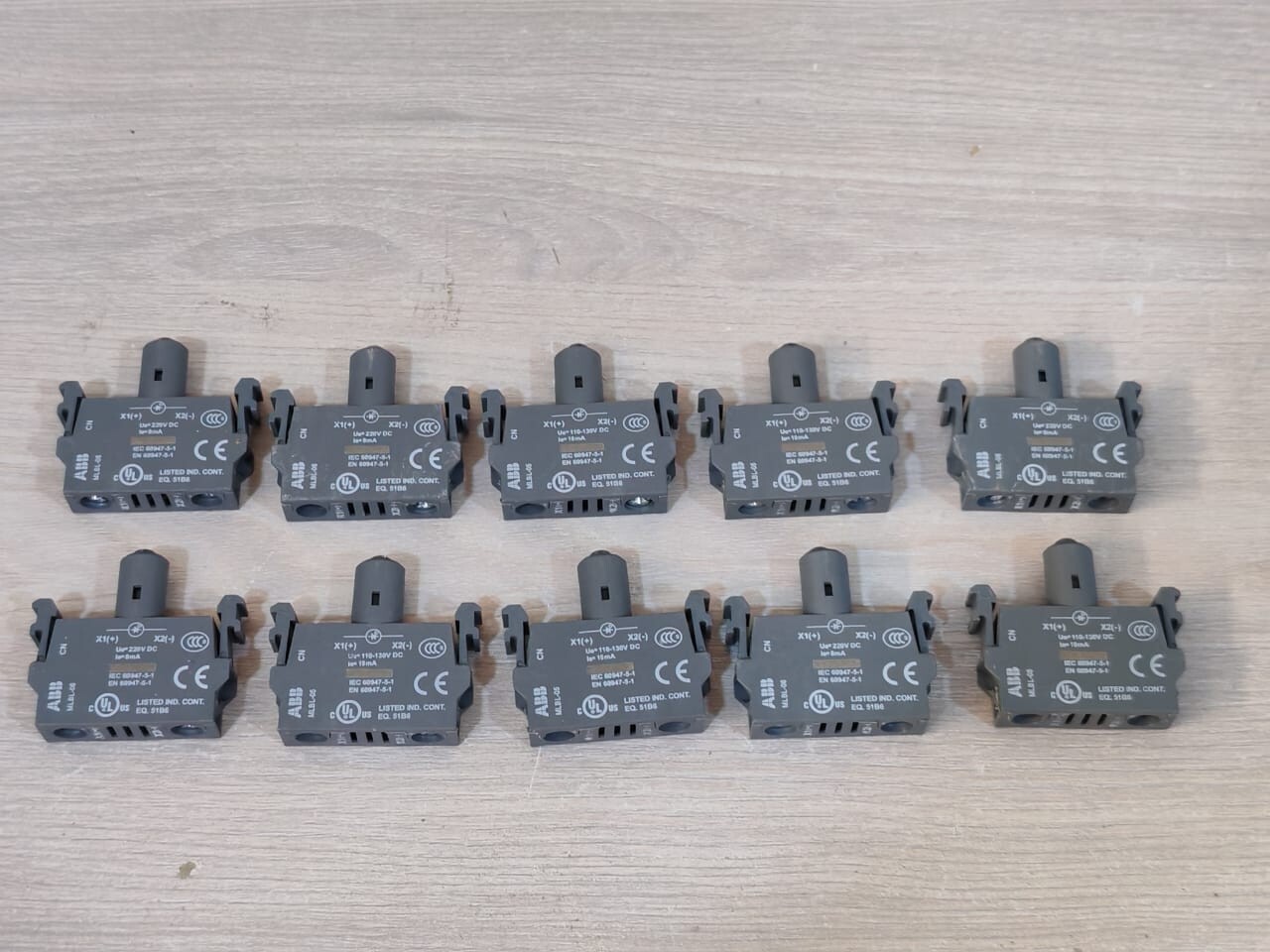 ABB MLBL-06 / MLBL-06W PILOT LIGHTS
