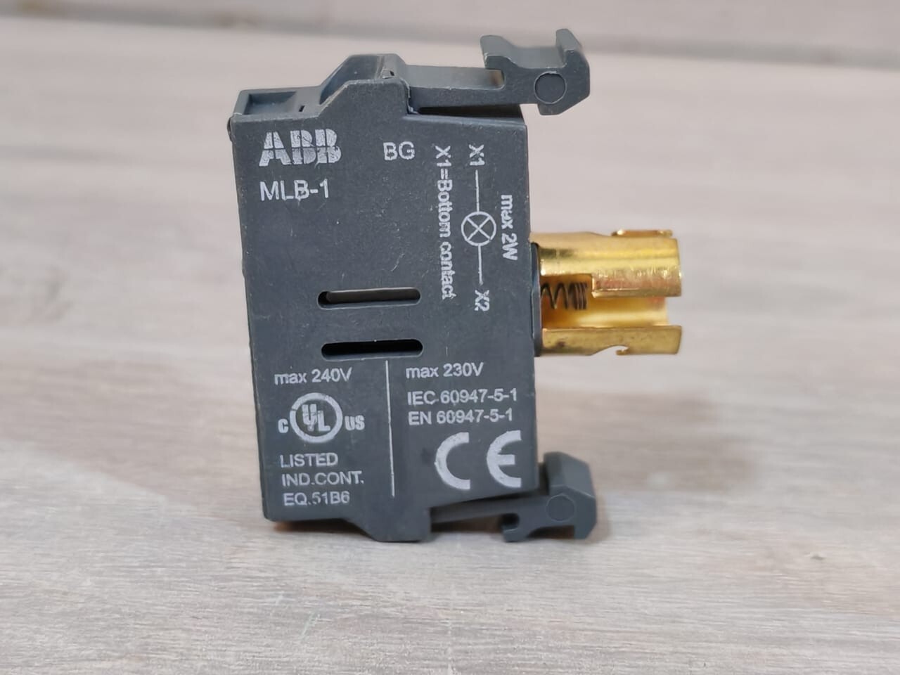 ABB MLB-1 ABB MLB-1 AUXILLIARY CONTACTS 5
