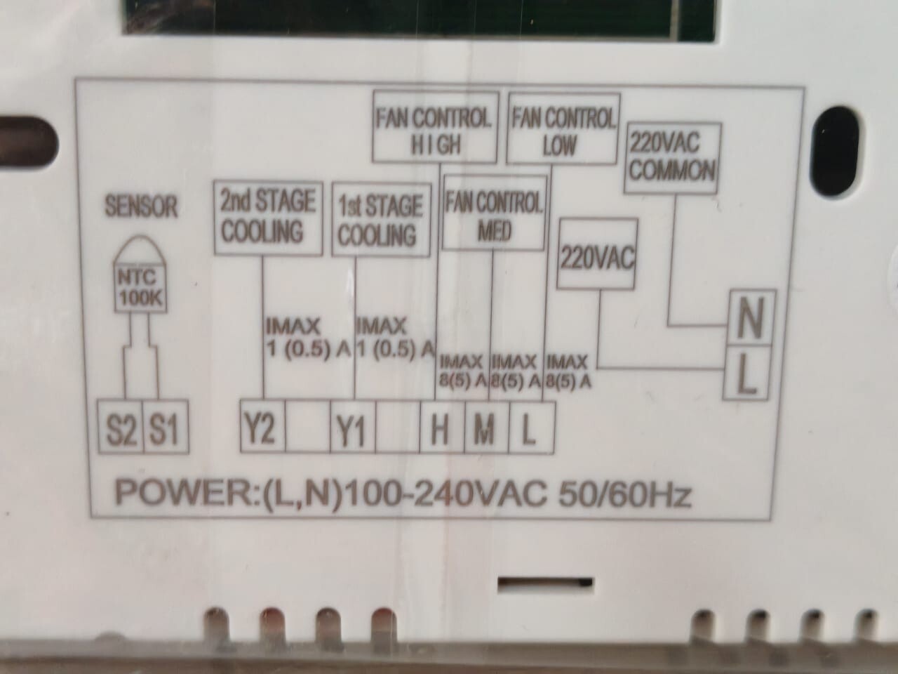 Trane TR-SAS908MTW-0-F3 TRANE TR-SAS908MTW-0-F3 DIGITAL THERMOSTAT 100-240VAC 8