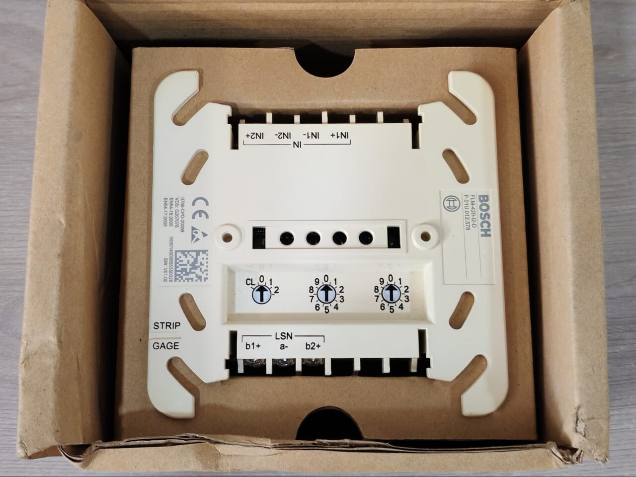 Bosch F.01U.012.578v Bosch FLM-420-I2-D Input Interface Module F.01U.012.578 2