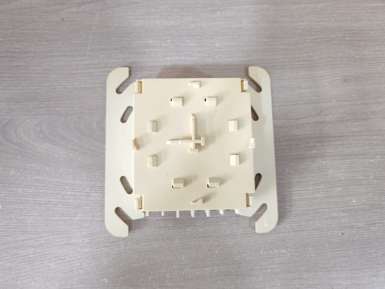 Bosch F.01U.012.578v Bosch FLM-420-I2-D Input Interface Module F.01U.012.578 9