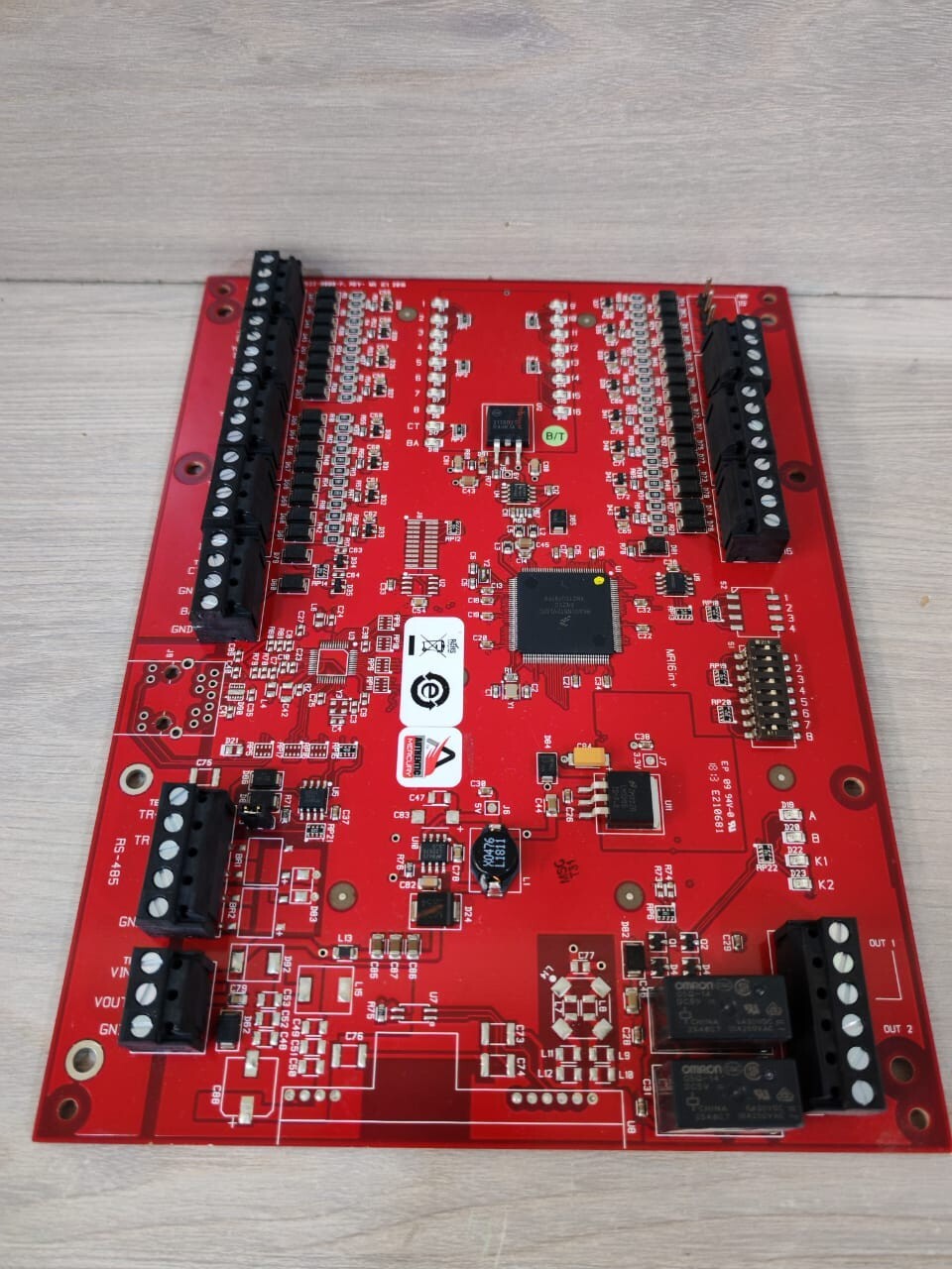 Mercury Security MR16in-S3 Mercury Security MR16in-S3 Controller Board Rev: 3.20.4 7