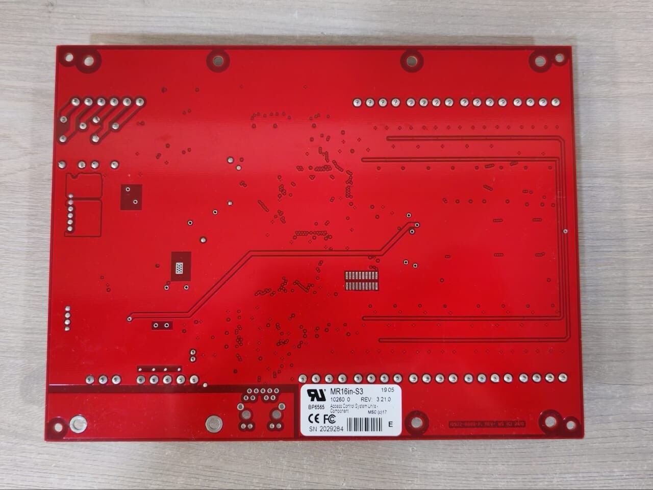 Mercury Security MR16IN-S3 Mercury Security MR16in-S3 Controller Board Rev: 3.21.0 8