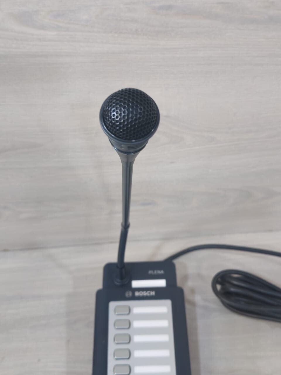 Bosch F01U505596 Bosch LBB 1946/00 Plena Series Six-zone Call Station F01U505596 3