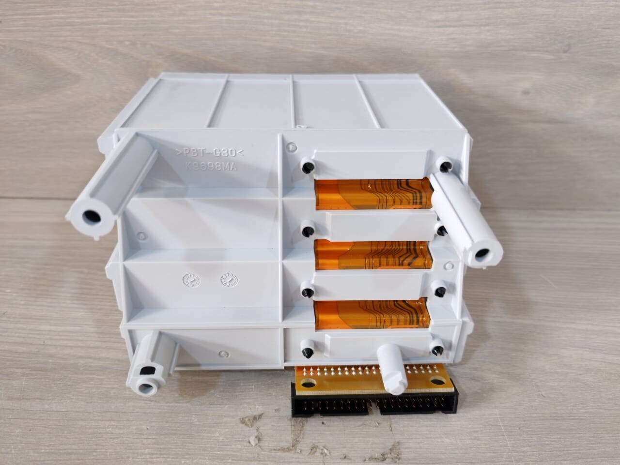 unknown PBT-G30 K9698MA PBT-G30 K9698MA Rack from FLEXA Flxa21 Analyzer 3