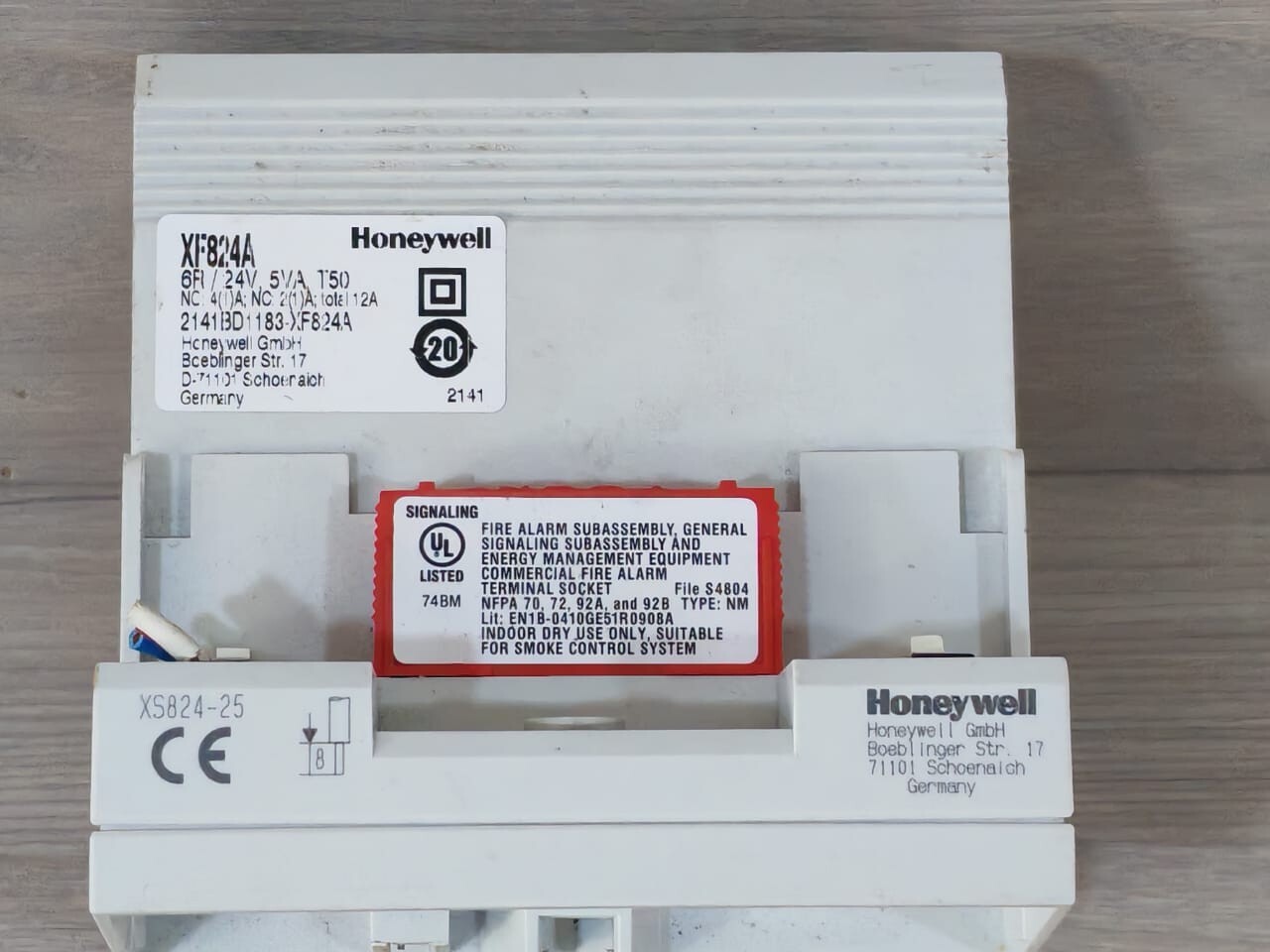 Honeywell XF824A Honeywell XF824A 6-Relay Digital Output Module 4