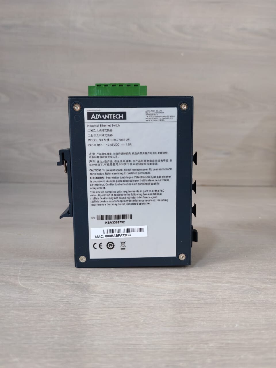 Advantech EKI-7706E-2FI Advantech EKI-7706E-2FI Industrial Ethernet Switch 12-48 VDC | 1.5A 6