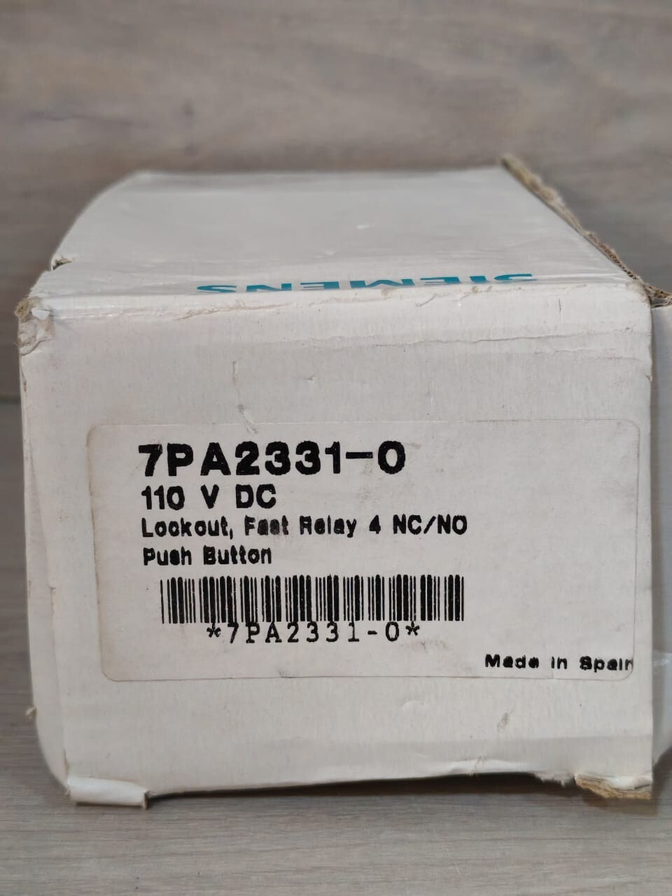Siemens 7PA2331 SIEMENS 7PA2331-0 LOCKOUT FAST RELAY 4 NC/NO PUSH BUTTON 11OVDC 9