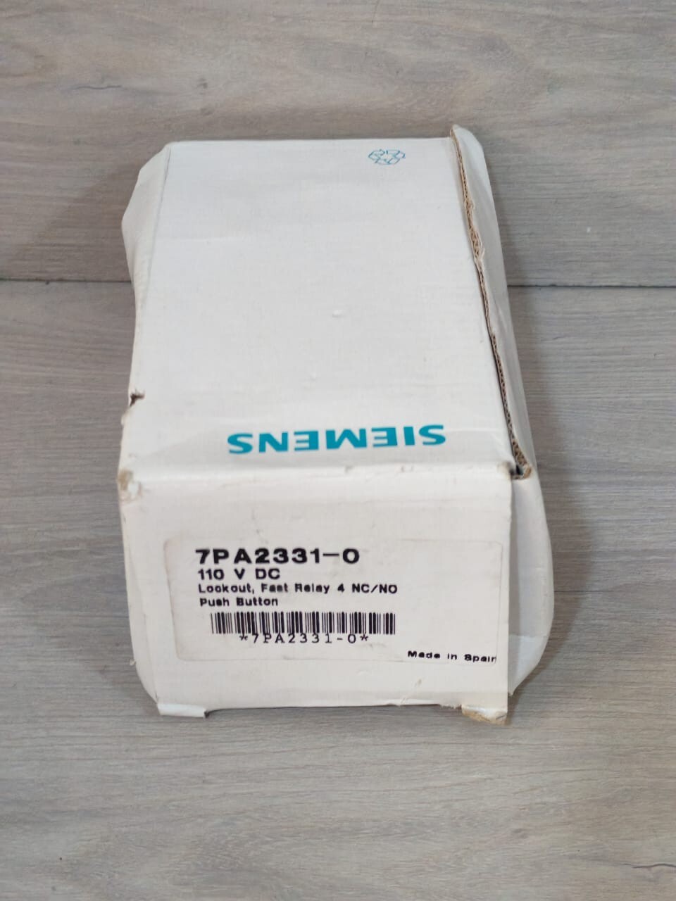 Siemens 7PA2331 SIEMENS 7PA2331-0 LOCKOUT FAST RELAY 4 NC/NO PUSH BUTTON 11OVDC 10