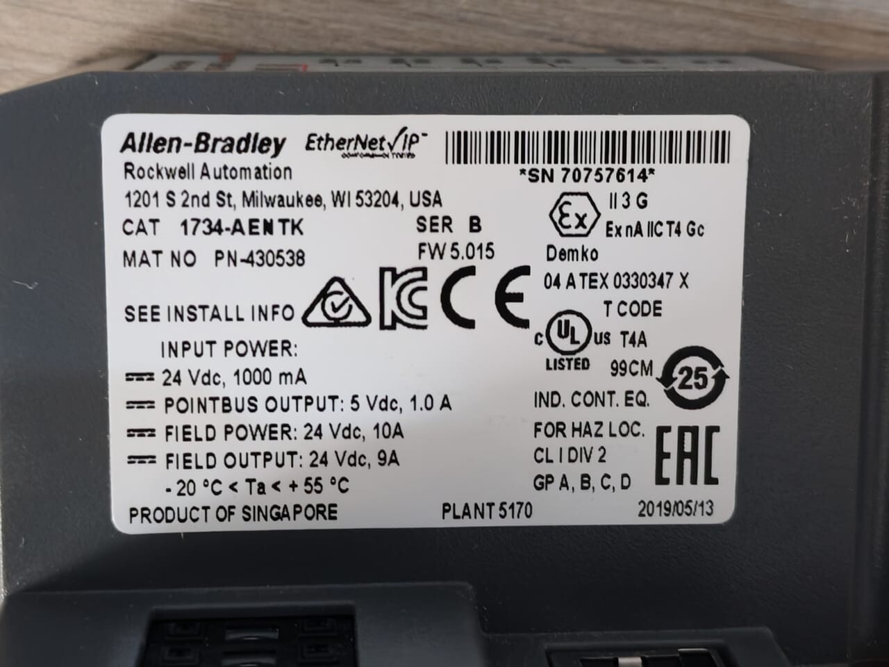Allen-Bradley 430538 Allen-Bradley 1734-AENTK Ser. B POINT I/O Single Port Adaptor-K 430538 FW: 5.015 2