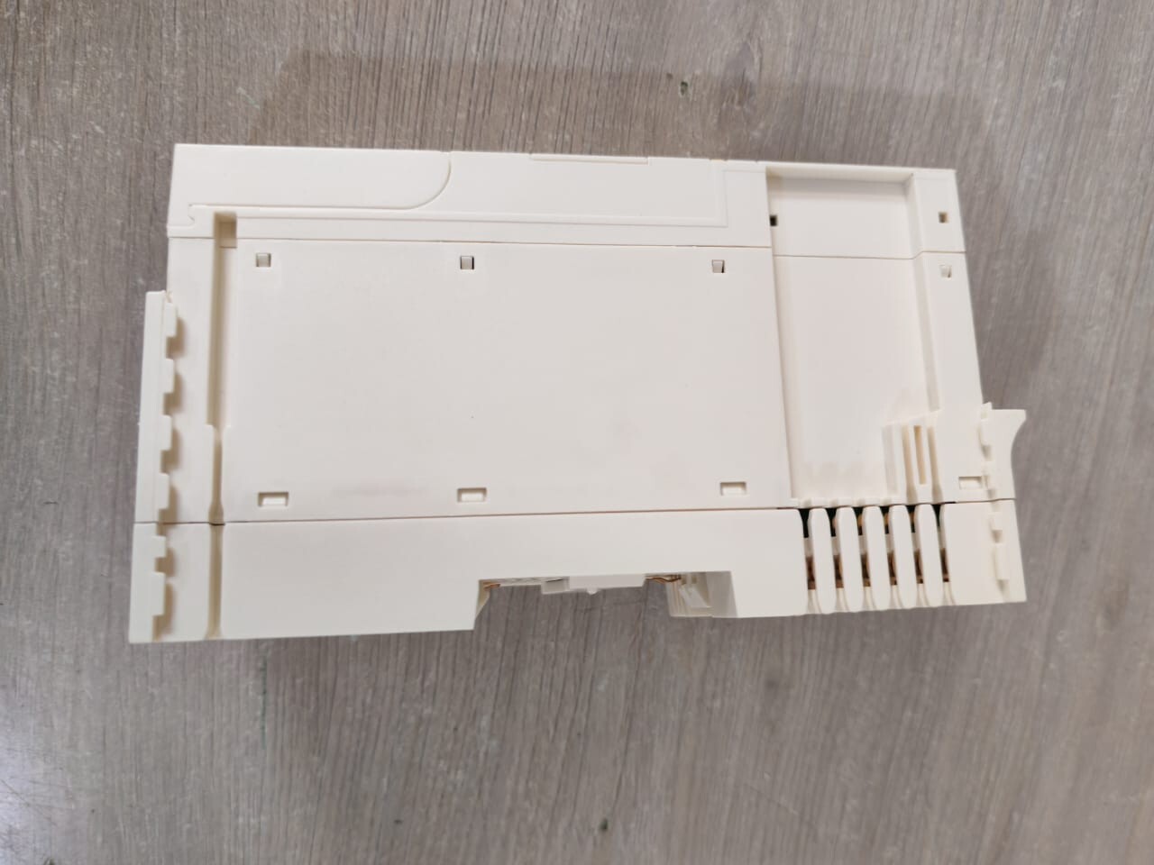 Schneider Electric STBNIP2212 Schneider Electric STBNIP2212 Ethernet MB TCP/IP NIM Standard 4